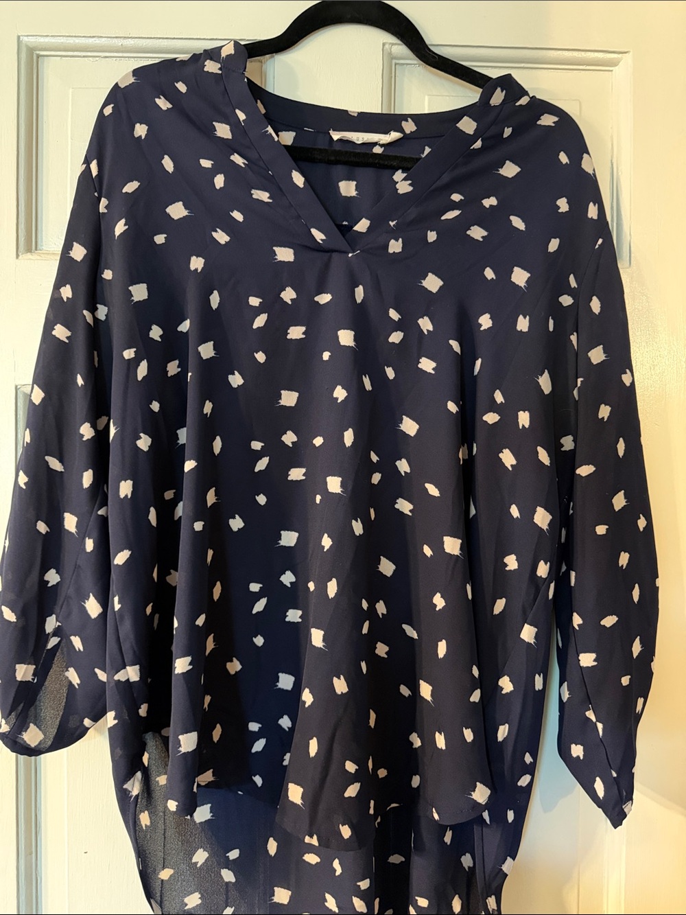 Stitch Fix Lush Navy Blue & White Abstract Dot V-Neck Blouse